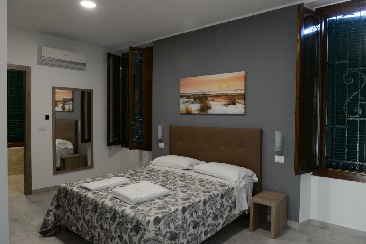 Hotel Oregon ミラノ エクステリア 写真